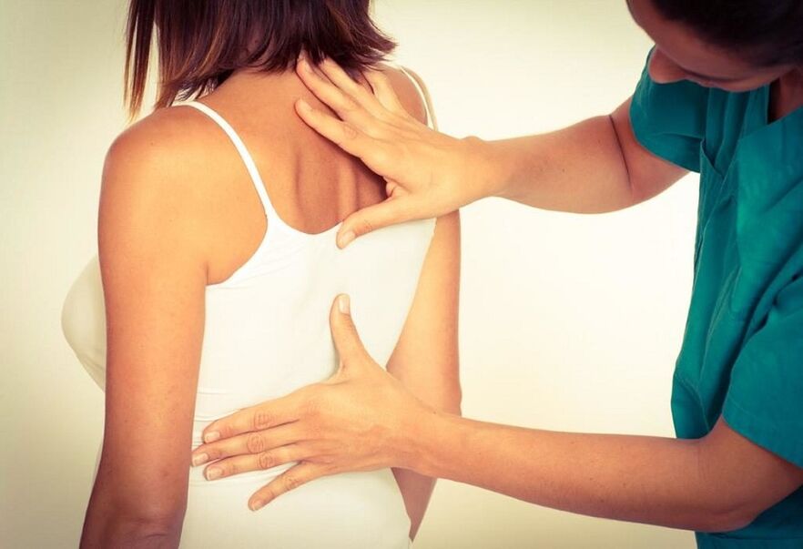 exame por un especialista para osteocondrose torácica